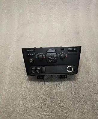 Volvo XC70 Climate control unit 8691876 M6185300112
