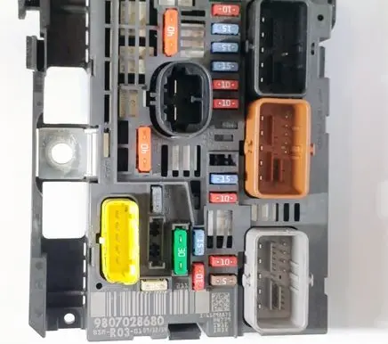 Peugeot Expert BSM Control unit 9807028680 BSMR0300 R03