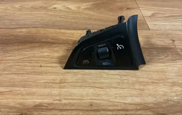 Opel Insignia A Steering wheel buttons/switches 13293155 128X9C1D90