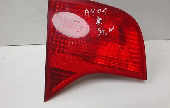 Audi A4 S4 B7 8E 8H Tailgate rear/tail lights 8E5945093