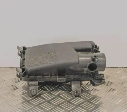 Toyota Verso-S Air filter box 471500141403184715