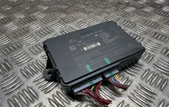Land Rover Discovery 4 - LR4 Keyless (KESSY) go control unit/module DPLA19H440AF 2154060215