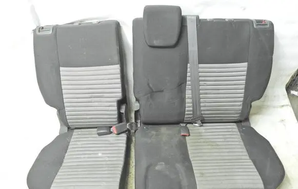 Suzuki SX4 Second row seats 