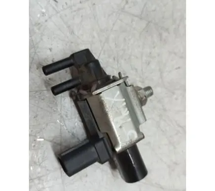 Ford S-MAX Vacuum valve BS7E9A500 465763214