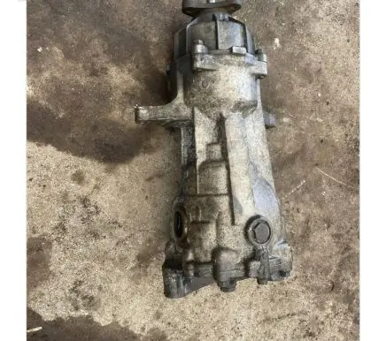 Hyundai Santa Fe Rear axle beam with reductor 