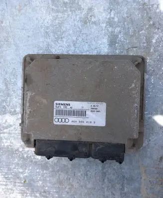 Audi A3 S3 8L Engine control unit/module 06A906019D 5WP4193