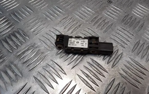 Audi A4 S4 B6 8E 8H Airbag deployment crash/impact sensor 8E0959651