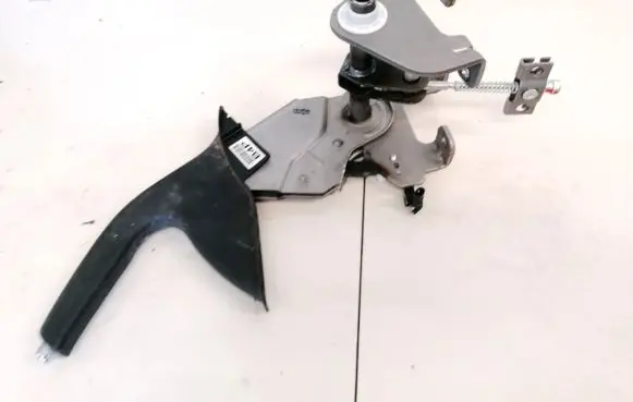 Hyundai ix35 Handbrake/parking brake lever assembly B4P