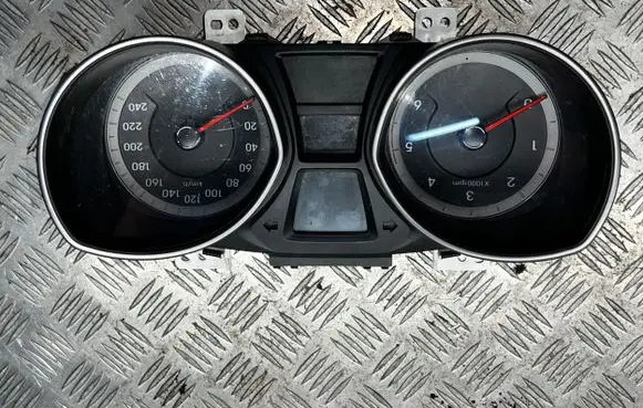 Hyundai i30 Speedometer (instrument cluster)