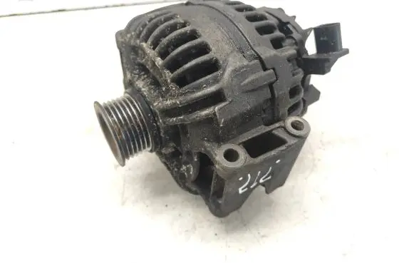 Mercedes-Benz CLS C219 Generator/alternator 0124625023 A2721540102