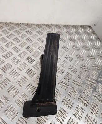 BMW 5 F10 F11 Accelerator throttle pedal 6852644