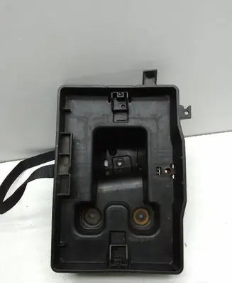Battery tray