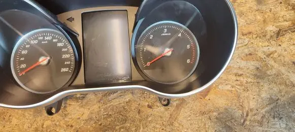 Mercedes-Benz C W205 Speedometer (instrument cluster) A2059000016 A2059014706 A2059040700