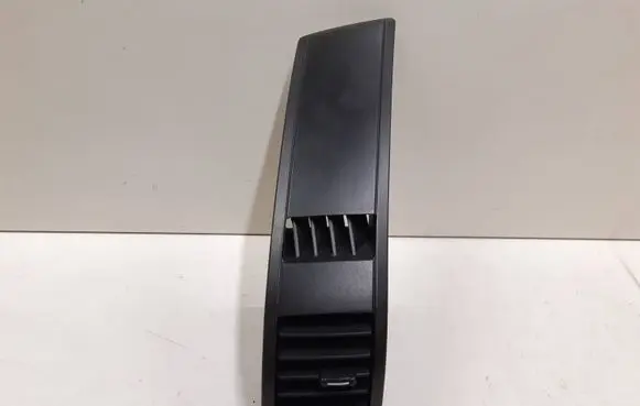 SsangYong Rexton Dashboard side air vent grill/cover trim 6963A08000