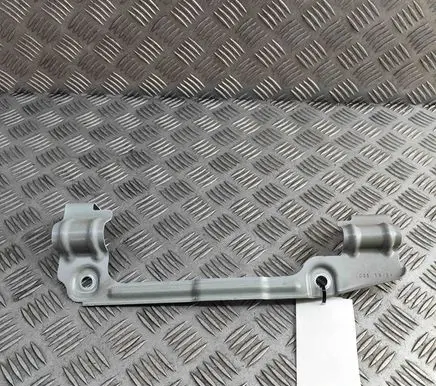 Audi A6 S6 C8 4K Fender mounting bracket 4K0821168