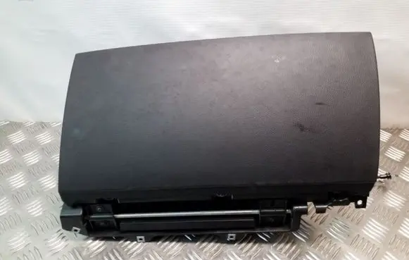 BMW 7 E65 E66 Glove box 7027466 7029753