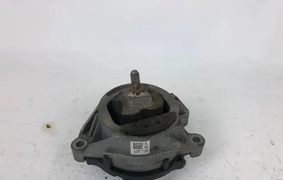 BMW X3 F25 Engine mount bracket 6785711 290616