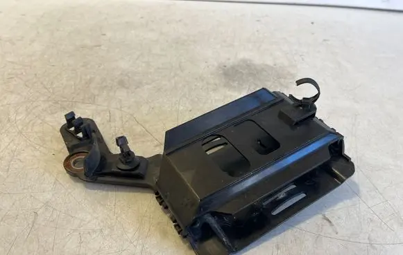 BMW X6 F16 Other engine bay part 532103