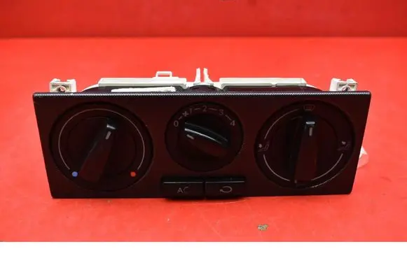 Volkswagen Bora Climate control unit 1J0820045F