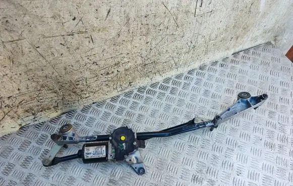 Mercedes-Benz A W176 Front wiper linkage and motor A1769061800 A1768200040