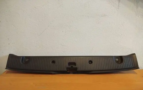 Renault Twingo III Trunk/boot sill cover protection 849202470R