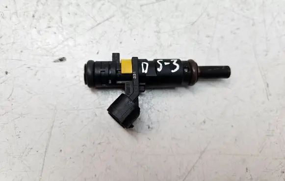 Citroen DS3 Fuel injector V752817680