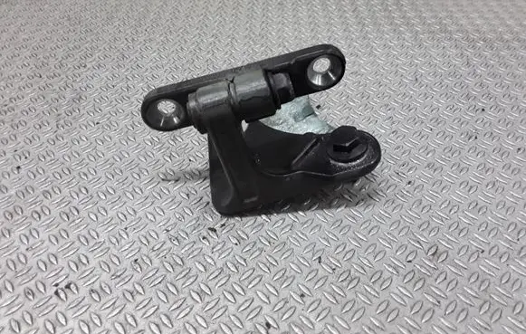 Mercedes-Benz S W220 Rear door upper hinge ES0502