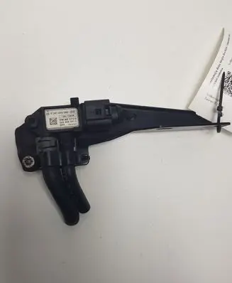Volkswagen Touran II Exhaust gas pressure sensor 0281006083