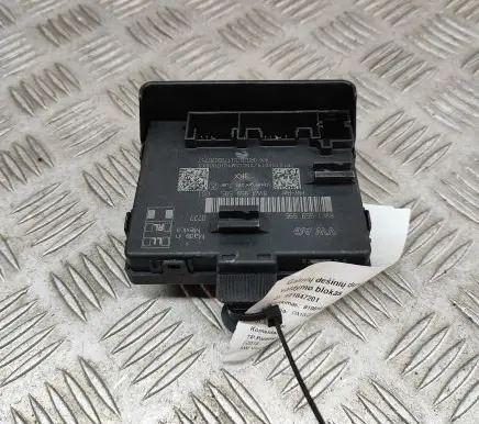 Audi Q5 SQ5 Door control unit/module 8W1959595
