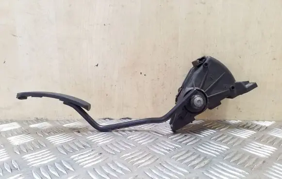 Volvo S40, V40 Accelerator throttle pedal 30865642 M865642