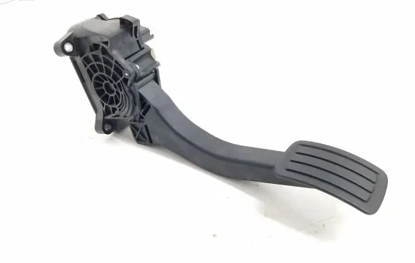 Peugeot 308 Accelerator throttle pedal 9674829180 0639148