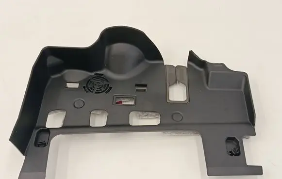 Dashboard lower bottom trim panel