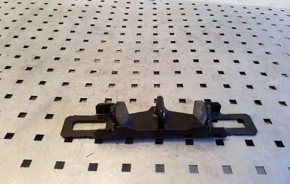 Volvo V40 Cross country Loading door lock loop/hook striker 31276686