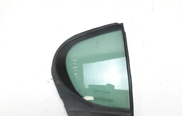 Lexus GS 250 350 300H 450H Rear vent window glass 43R00123
