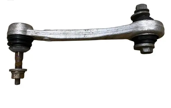 Rear control arm