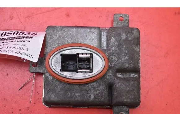 BMW 7 F01 F02 F03 F04 Voltage converter/converter module 7172536