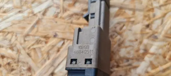 Clutch pedal sensor