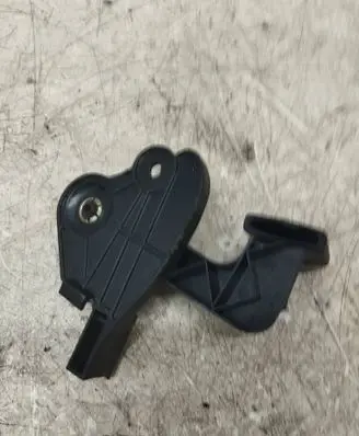 Audi A4 S4 B7 8E 8H Engine bonnet (hood) release handle 8E1823533B PA6GF50