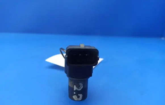 Mercedes-Benz C W203 Camshaft position sensor A0031539728