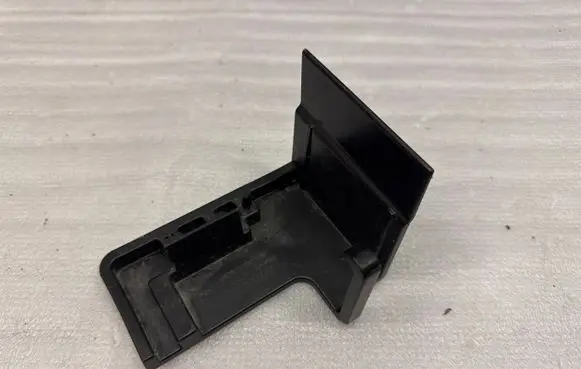BMW 4 G22 G23 G24 G26 Battery box tray cover/lid 6844137 12509810