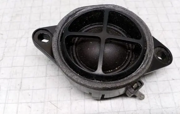 Audi A6 S6 C4 4A Front door high frequency speaker 4A0035399 4913410048