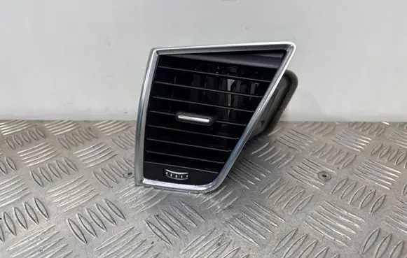 Audi Q5 SQ5 8R Dashboard side air vent grill/cover trim 8R1820901L