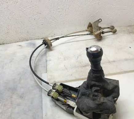 Opel Vectra C Gear shifter/selector 13106476 13EFYAE 002940
