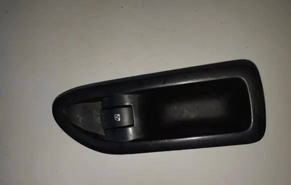 Renault Megane II Electric window control switch