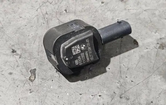 BMW 5 F10 F11 Airbag deployment crash/impact sensor 9224178 111202 01334