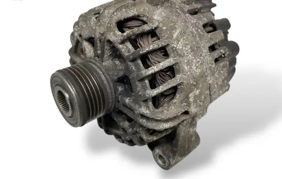 Smart ForFour I Generator/alternator 1800A029 2542956A A6391500250