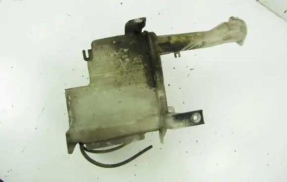 Mitsubishi Lancer Windshield washer fluid reservoir/tank 