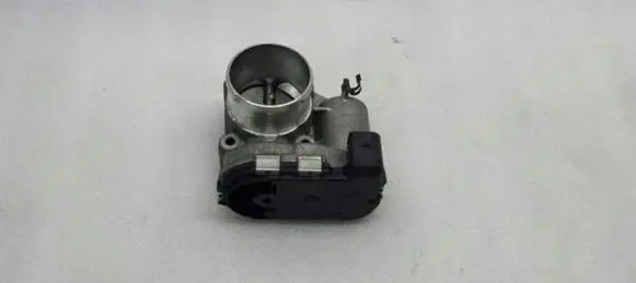 Ford Focus Throttle valve 7S7G9F991CA