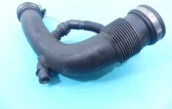 Intercooler hose/pipe