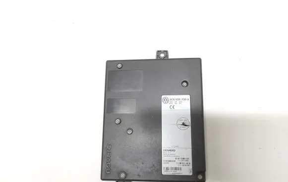 Skoda Superb B6 (3T) Bluetooth control unit module 3C8035730A